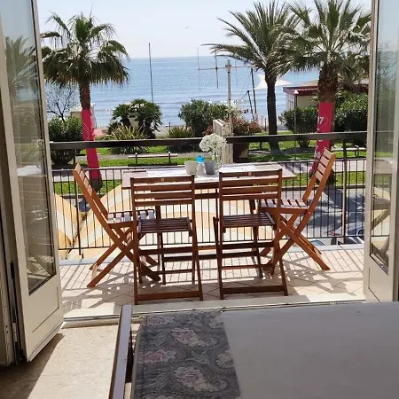 Rivamare 2 Fronte Mare * Marina dʼAndora