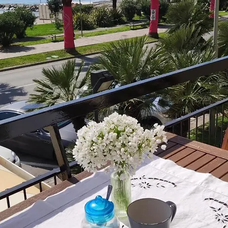 Rivamare 2 Fronte Mare Appartamento